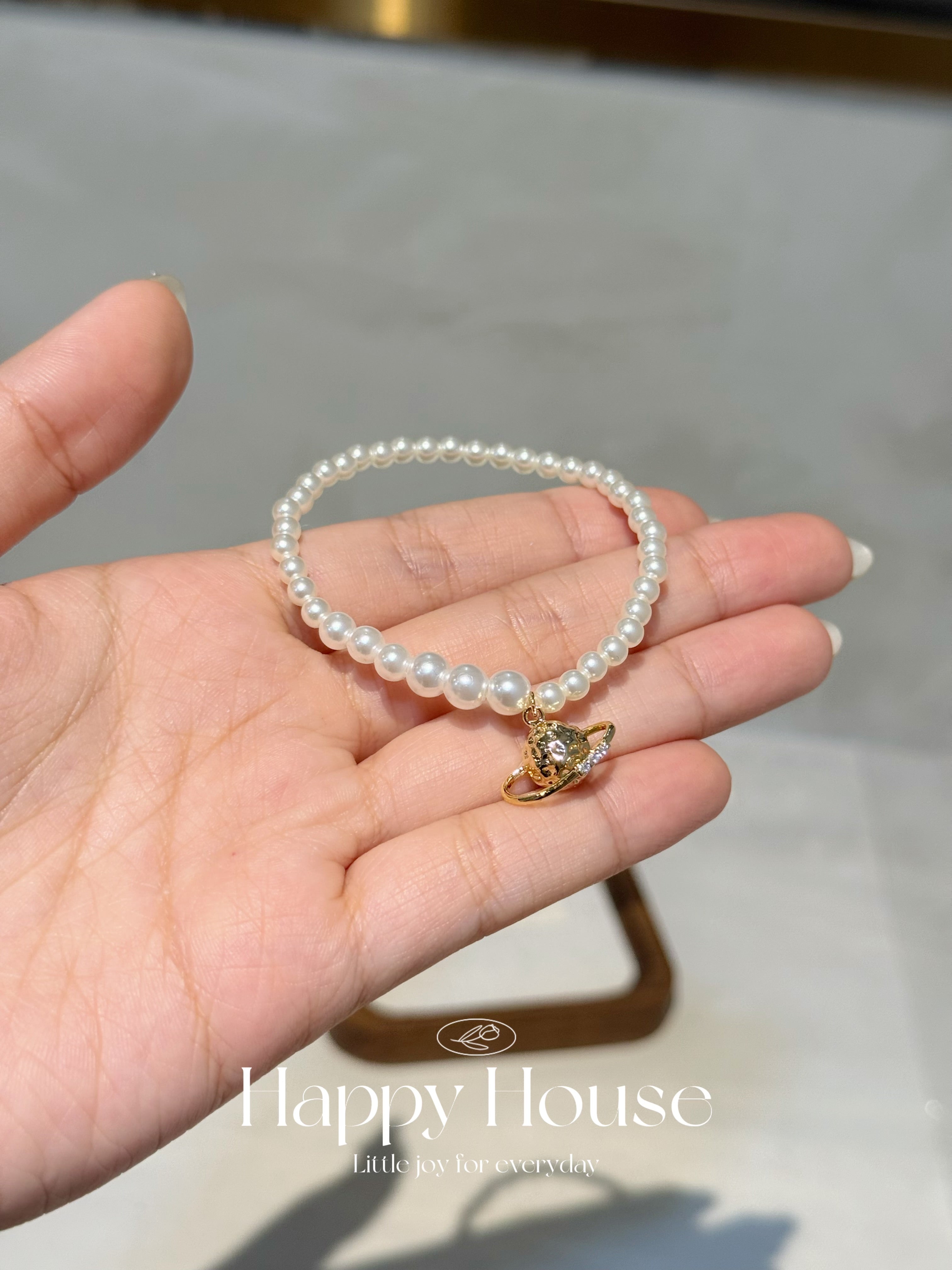 木星珍珠橡筋手鏈￼