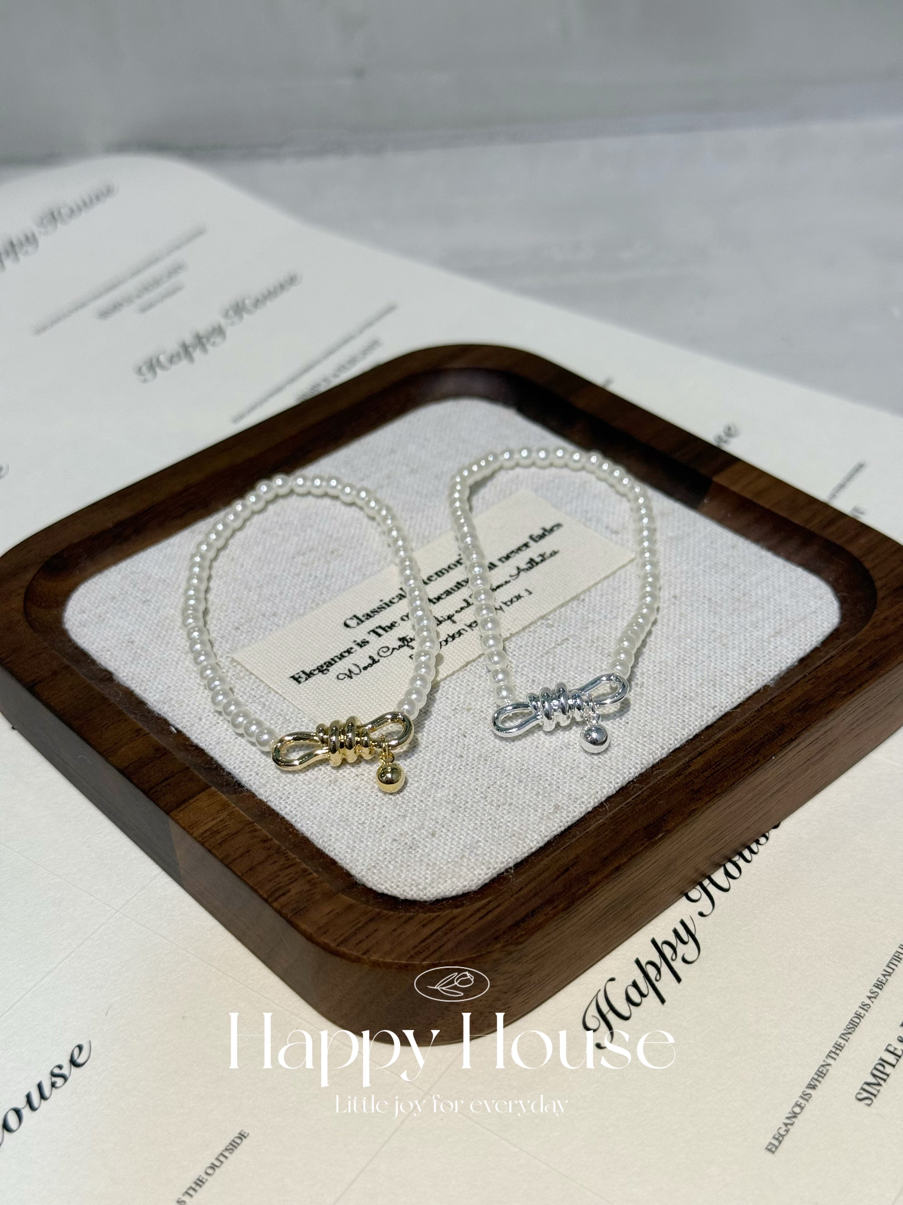 扭結珍珠橡筋手鏈￼