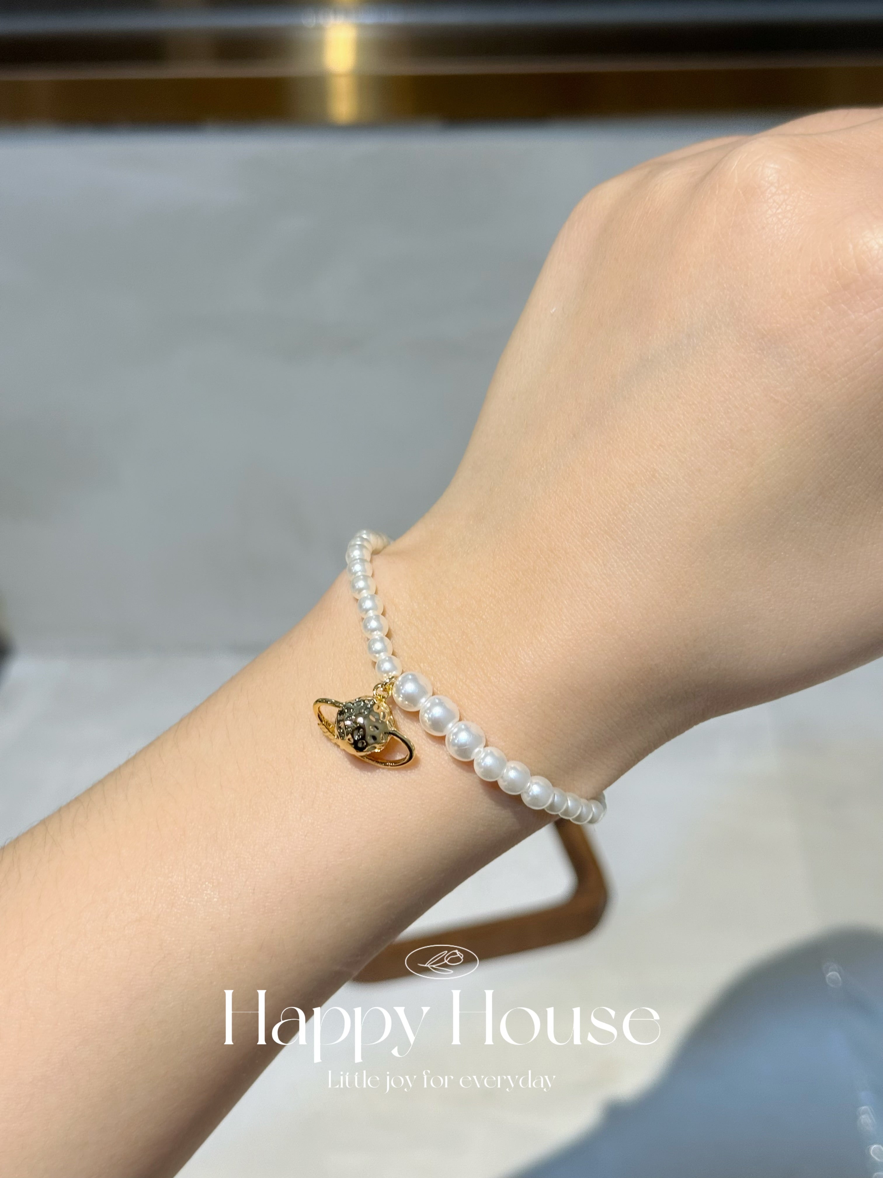 木星珍珠橡筋手鏈￼