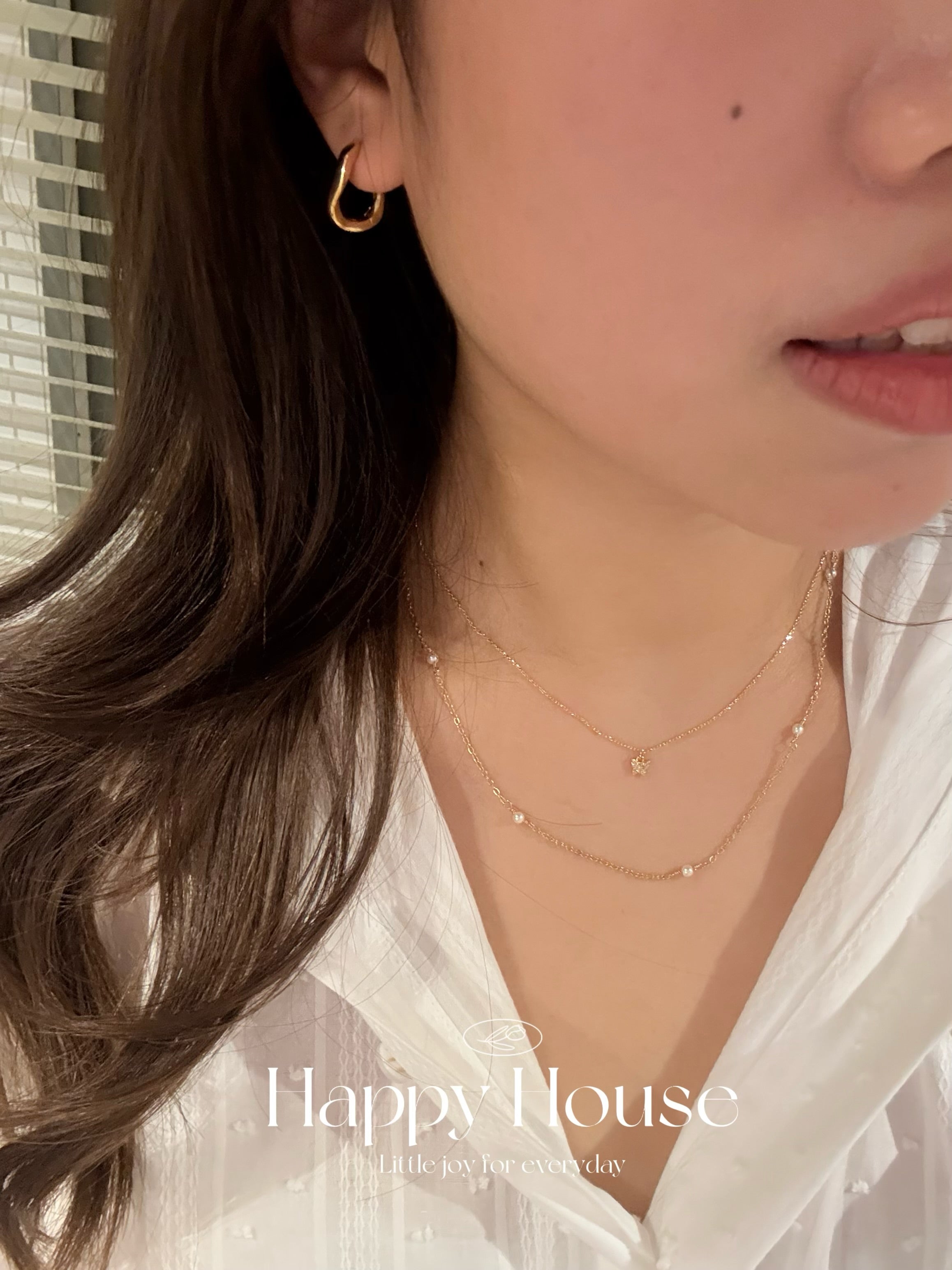 金色雙層蝴蝶珍珠頸鏈