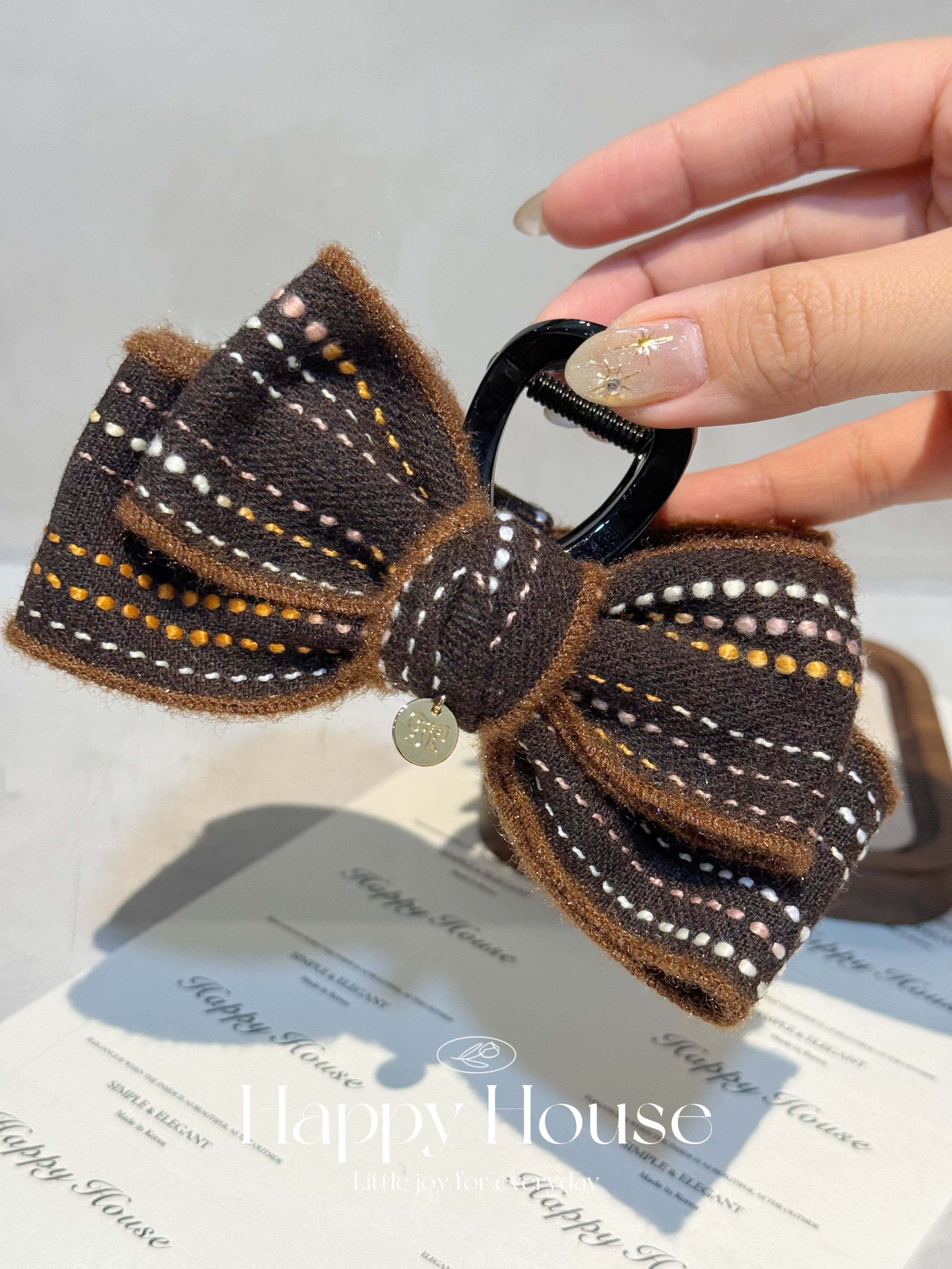 明線蝴蝶結抓夾