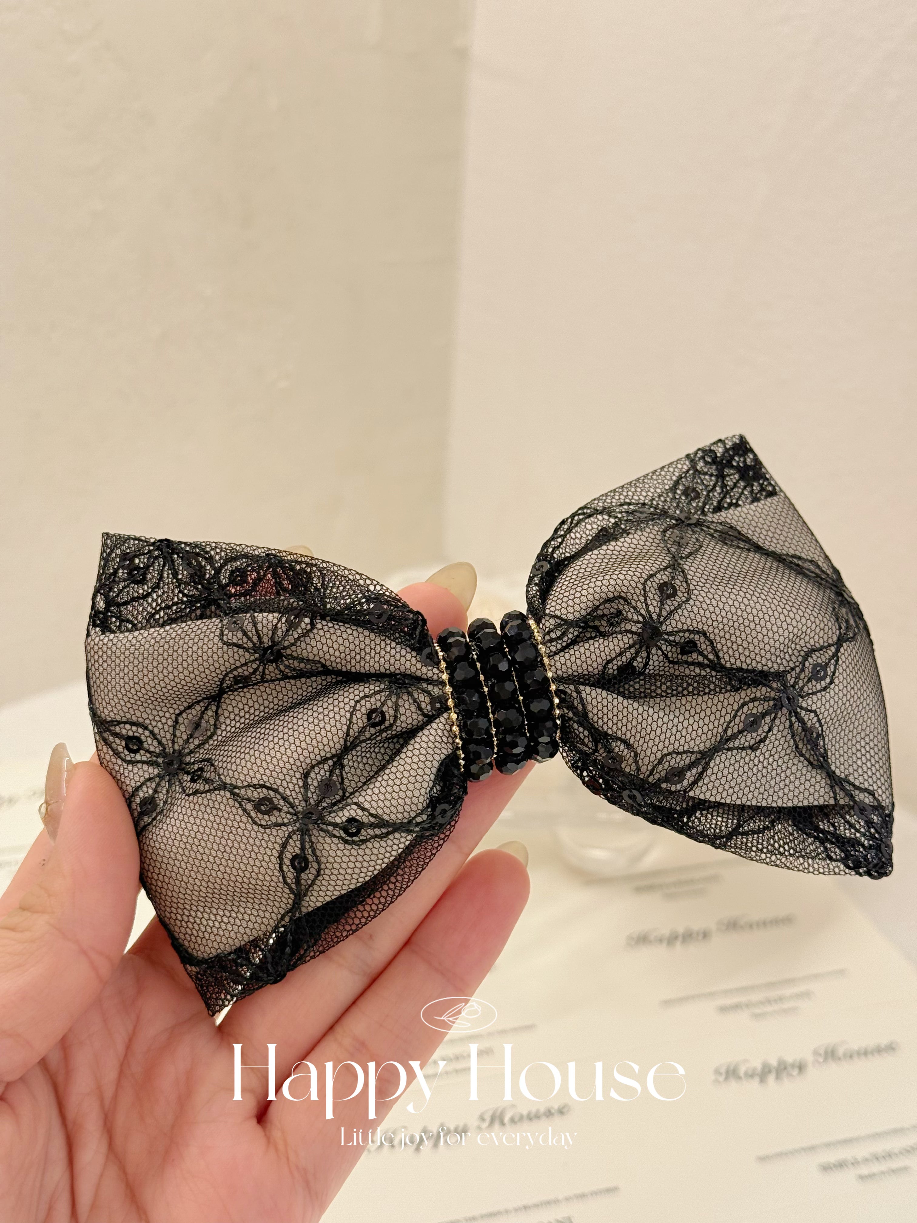 刺繡花紋彈弓夾