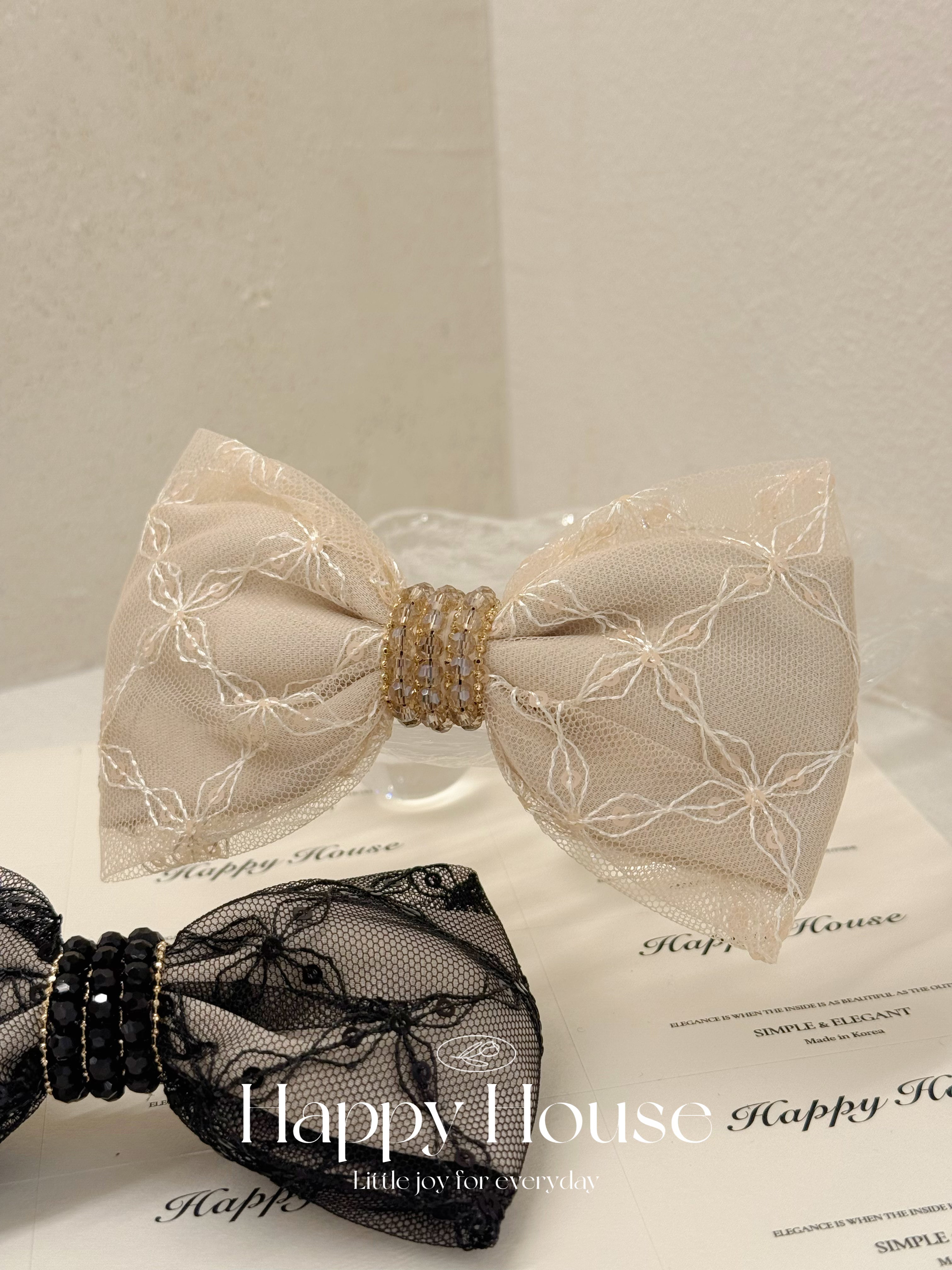 刺繡花紋彈弓夾