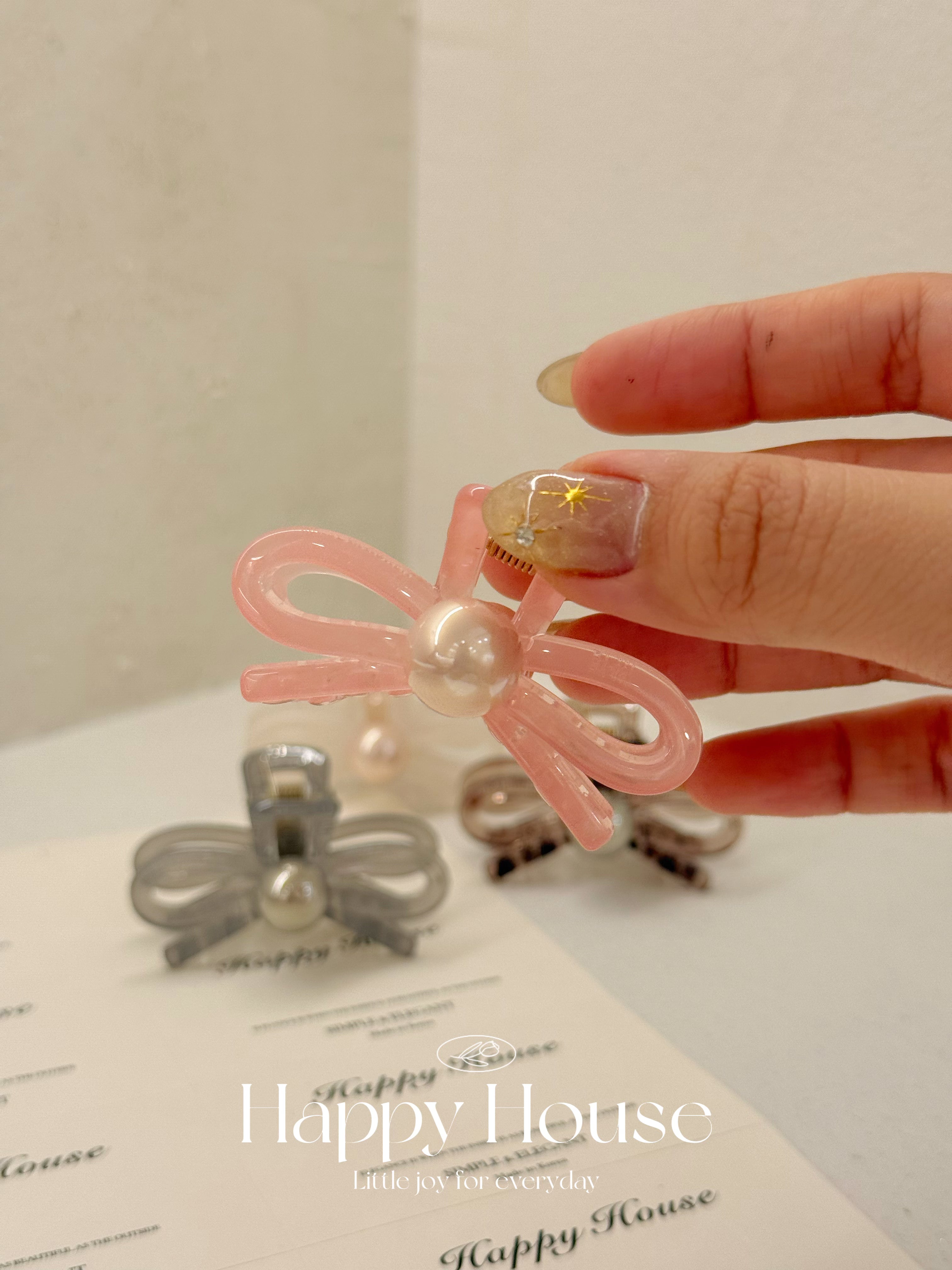 4色珍珠蝴蝶結細抓夾