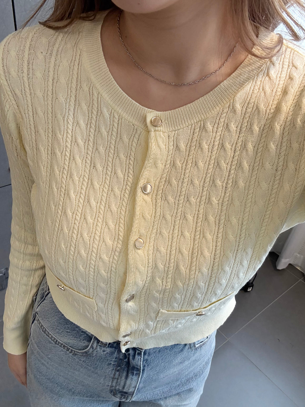 必買！ 三色排鈕針織薄外套